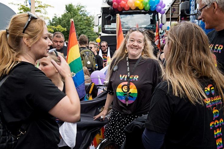 FOA og andre fagforeninger til Pride Parade 2017