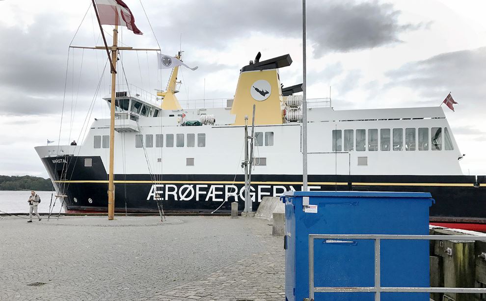 Billede af Ærøfærgen i havn