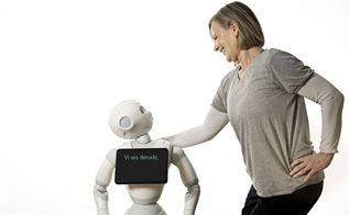 Robot og kvinde