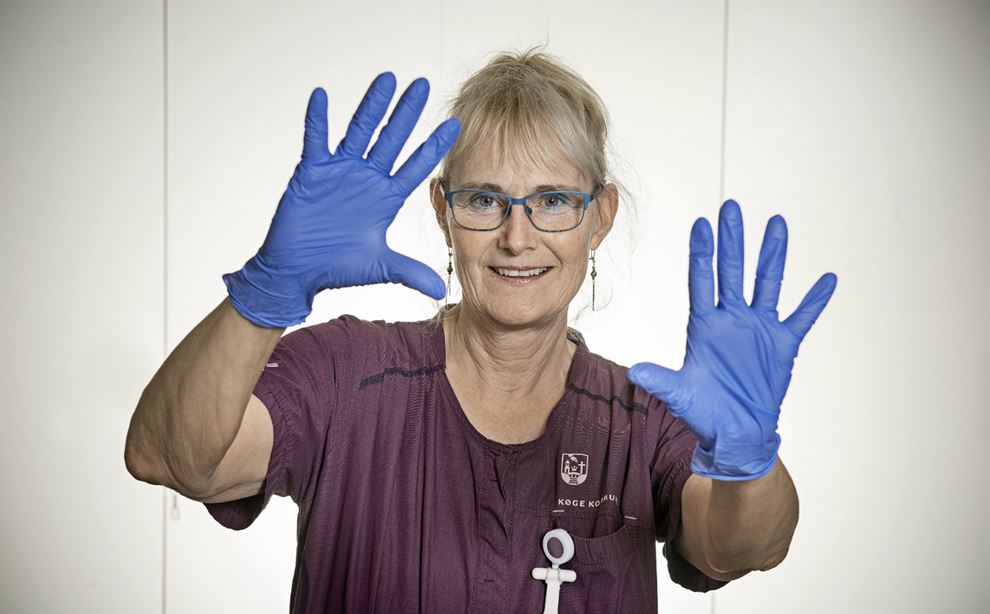 Antage på vegne af Rang Nye handsker blev redningen for serviceassistent | Fagbladet FOA